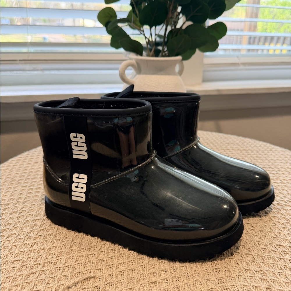 UGG Black Patent Kids Ankle Boots with Branded Side Strap